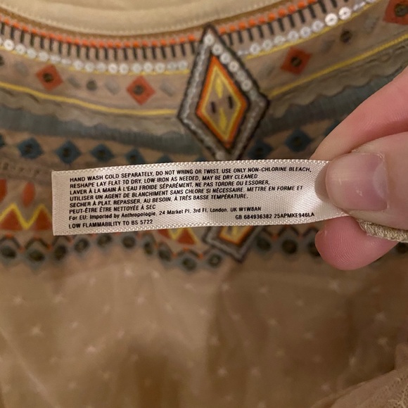 Embroidered tee - Picture 3 of 5